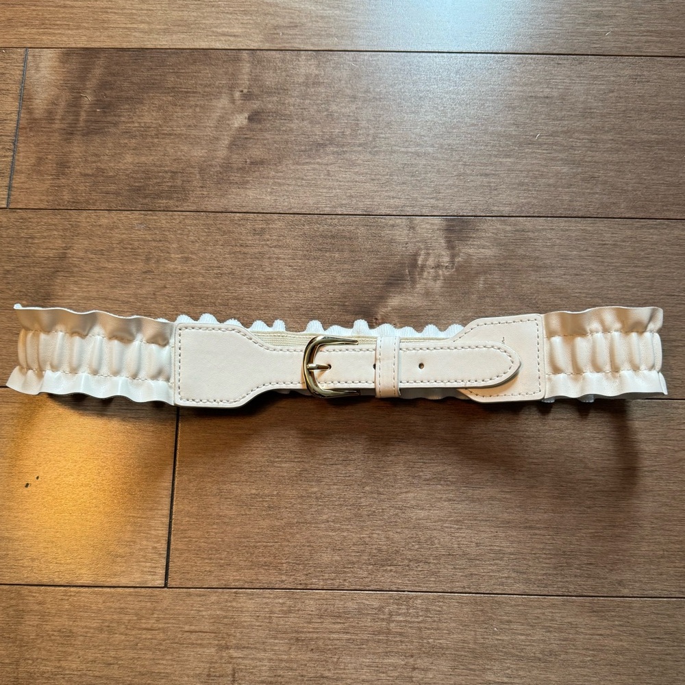 JESSICA SIMPSON elastic belt - NWOT